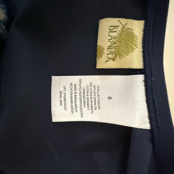 Islander Navy Blue Floral top women’s Piece Swimsuit size 6 - Picture 3 of 3